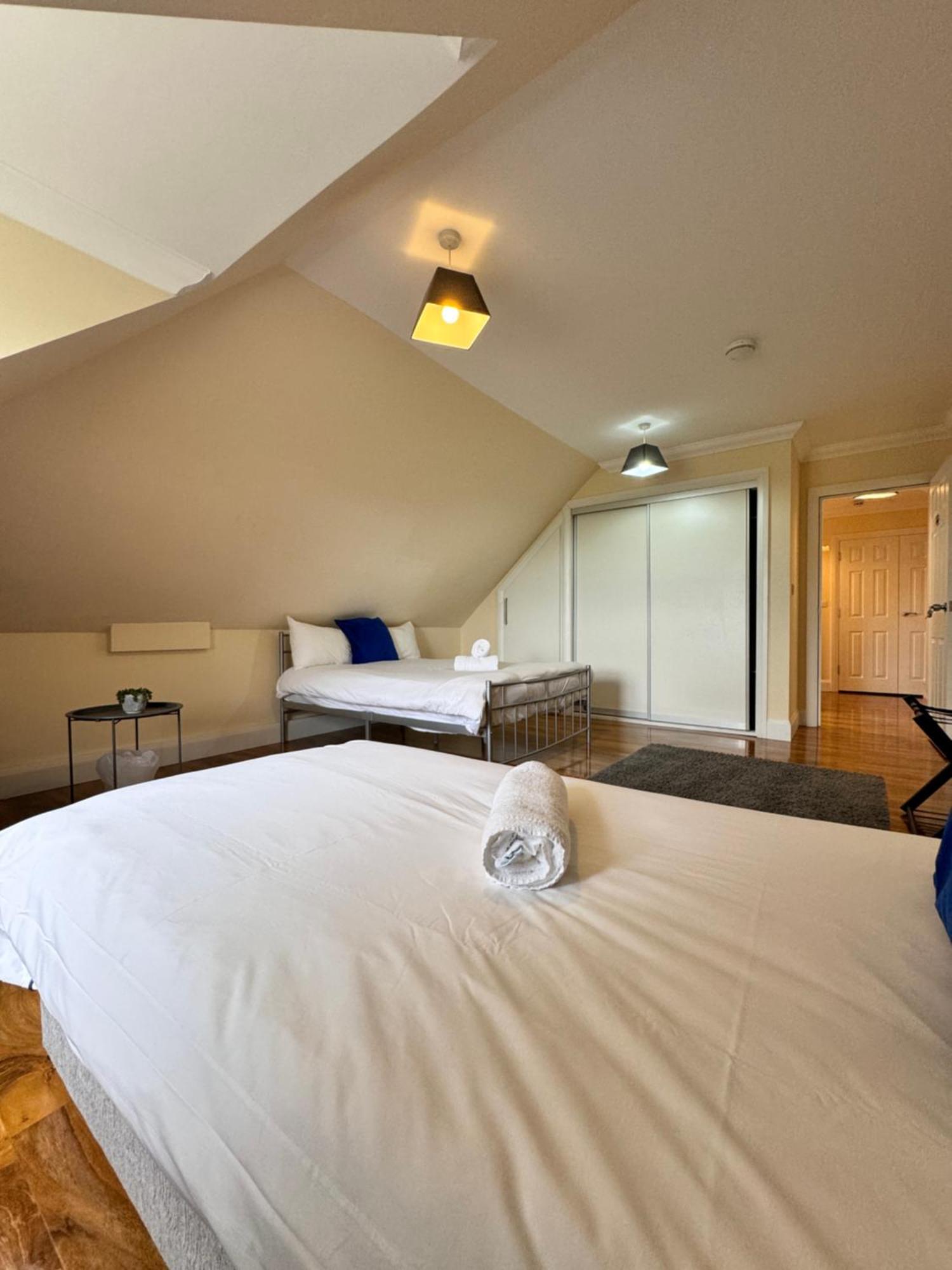 Relaxing Airport Rooms Stanwell Dış mekan fotoğraf